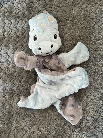 Doudou dinosaure neuf
