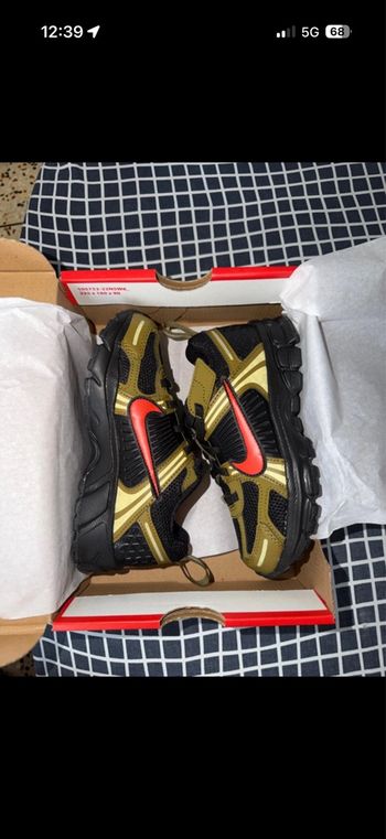 Nike vomero 5 taille 29,5