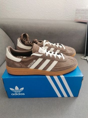 adidas originals Handball spezial Taille 37