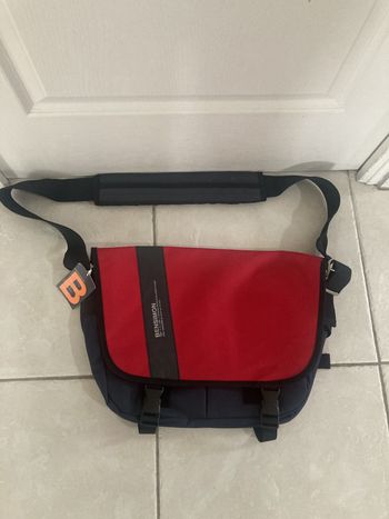 Vend sac besace Bensimon neuf