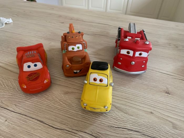 Cars Disney 4 voitures 10/12 cm - photo numéro 2