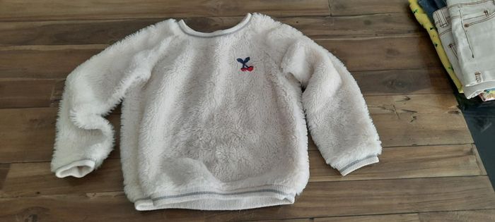 Lot 3 Pulls sweats vestes - photo numéro 2