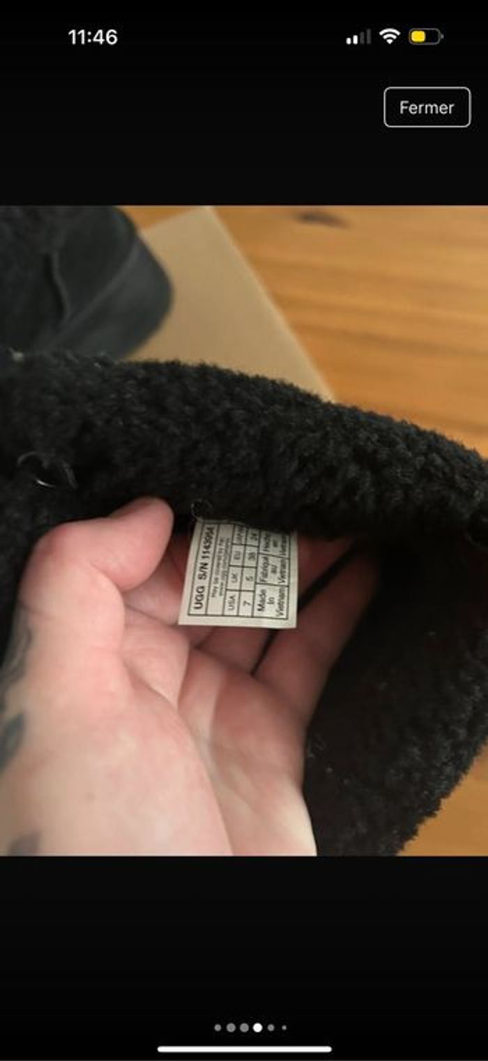 Boots noir marque Ugg pointure 38 - photo numéro 4