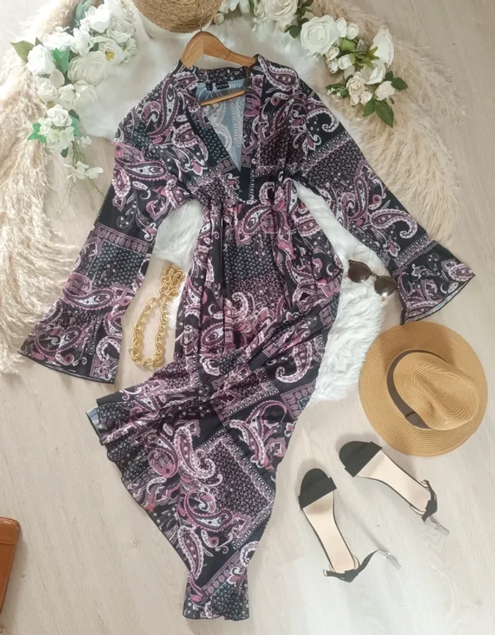 Jolie robe longue taille 44