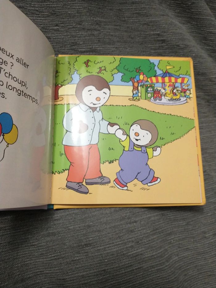 Livre T'choupi fait un tour de manège - photo numéro 3