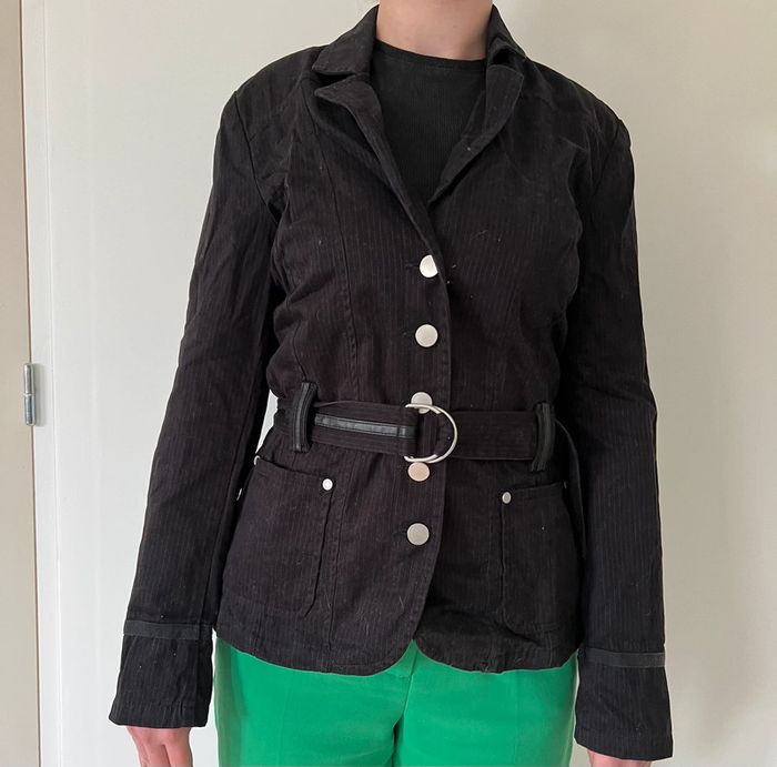Blazer Burton