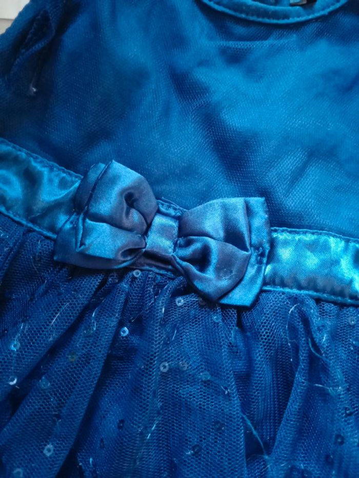 Robe à paillettes - photo numéro 2