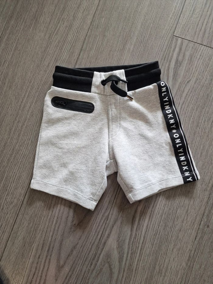 Shorts DKNY - photo numéro 7