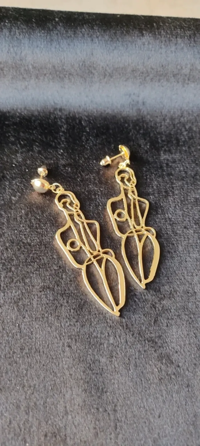 Coffret cadeau bijoux boucles d'oreilles dorées femme art abstrait Neuve - photo numéro 3