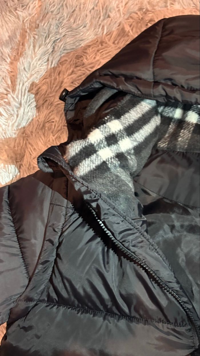 Doudoune Burberry - photo numéro 2