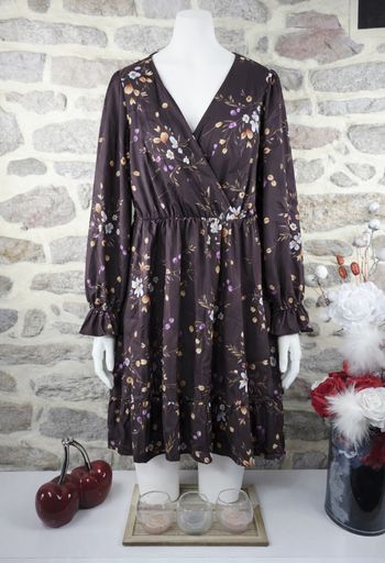Robe manches longues marron chocolat imprimé floral multicolore femme taille 54 marque Boohoo 🌺