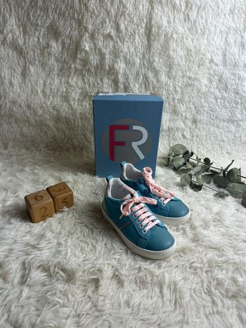 Paire de basket Franco Romagnoli taille 25