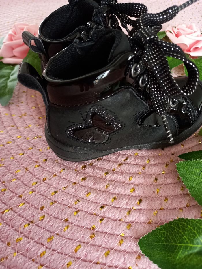 Chaussure bébé fille - photo numéro 3