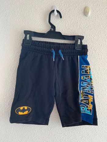 Short Batman taille 7/8 ans 💫