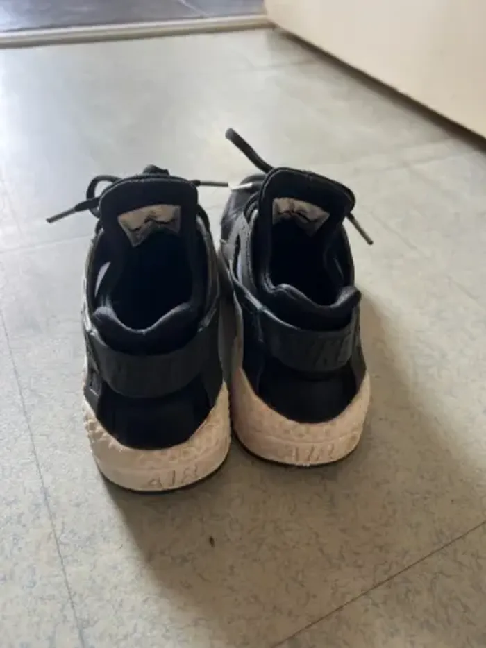 Basket Nike Huarache - photo numéro 2