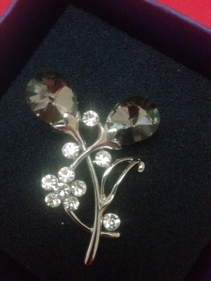 Broche pierre cristal et strass - photo numéro 2