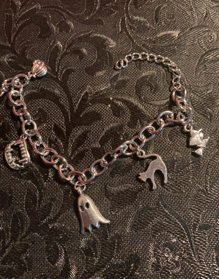 Un bracelet neuf - photo numéro 2