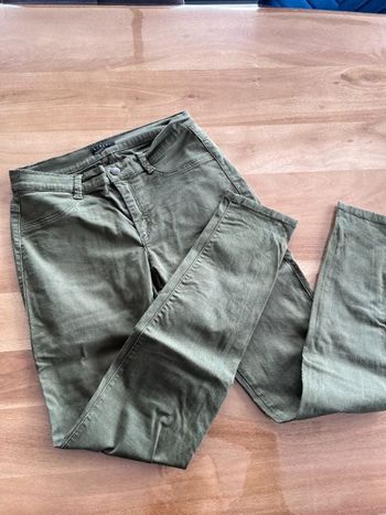 jean skinny kaki sisley taille 38