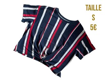 T-shirt ligné bleu, blanc rouge avec noeud Bershka taille S très bon état