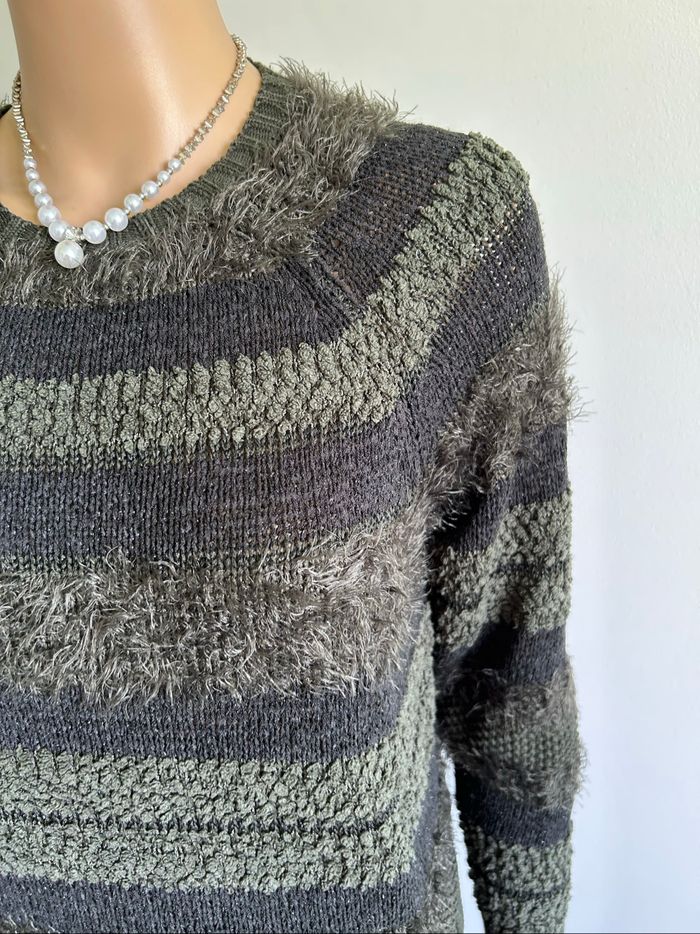 Pull vert kaki à manches longues Only taille S jamais porté - photo numéro 4
