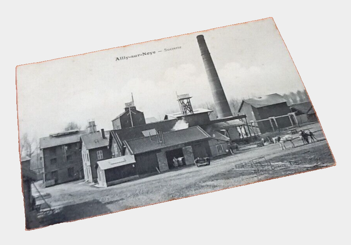 Carte postale ancienne Ailly-sur-Noye (Somme) La Sucrerie