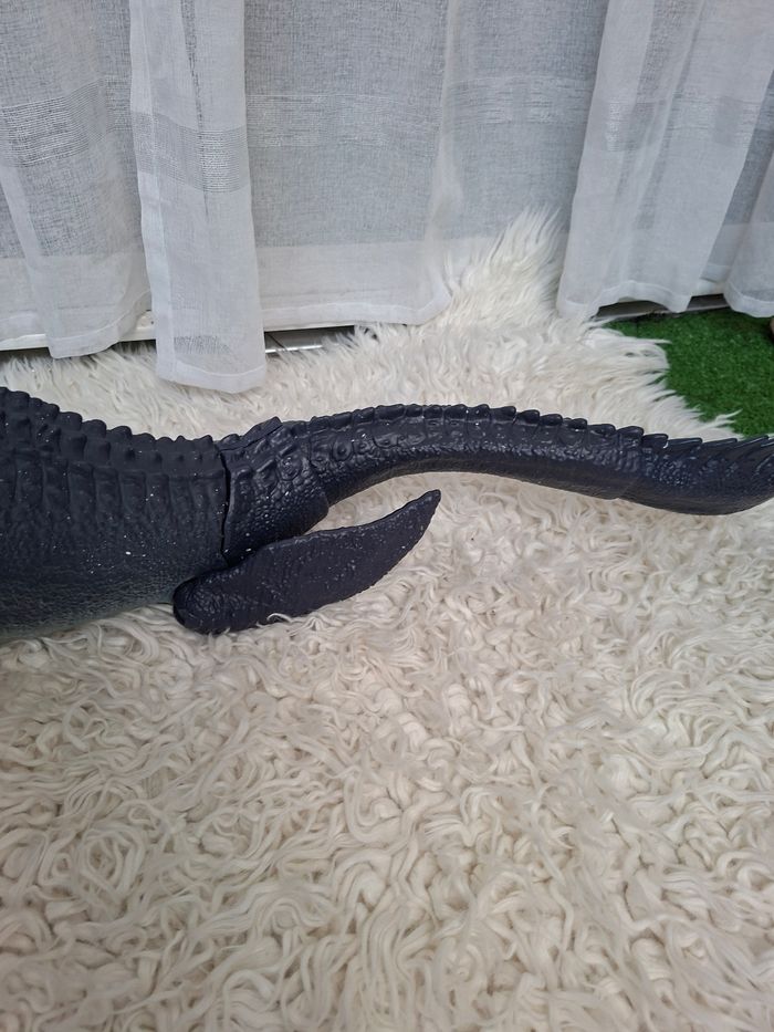 Dinaussaure morsasaure jurassic world - photo numéro 5