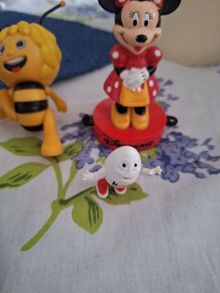 Différentes figurines - photo numéro 4