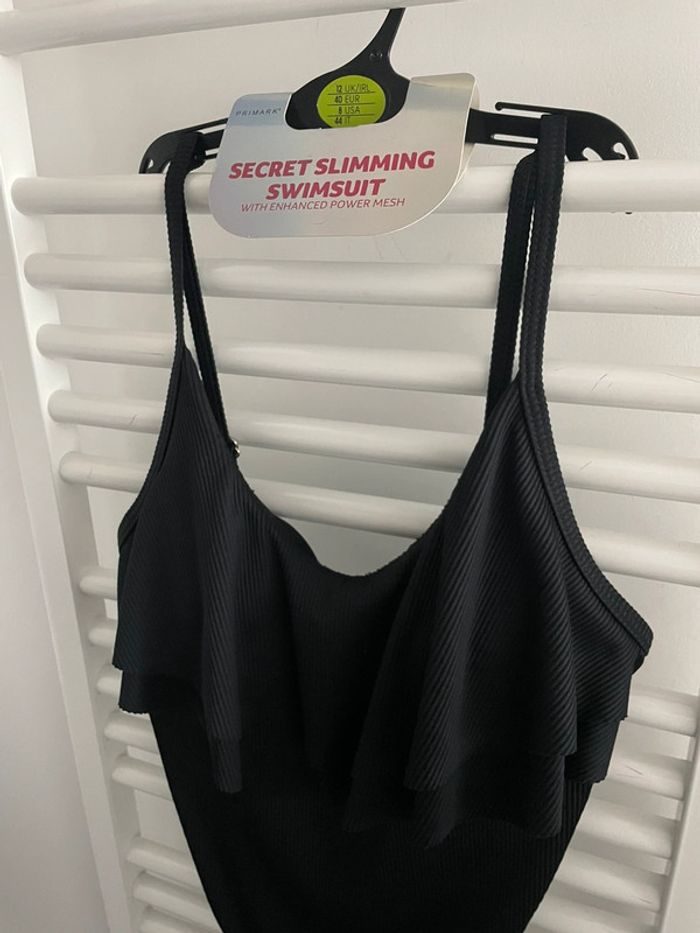 Maillot de bain 1 pièce - taille 40 - primark - photo numéro 2