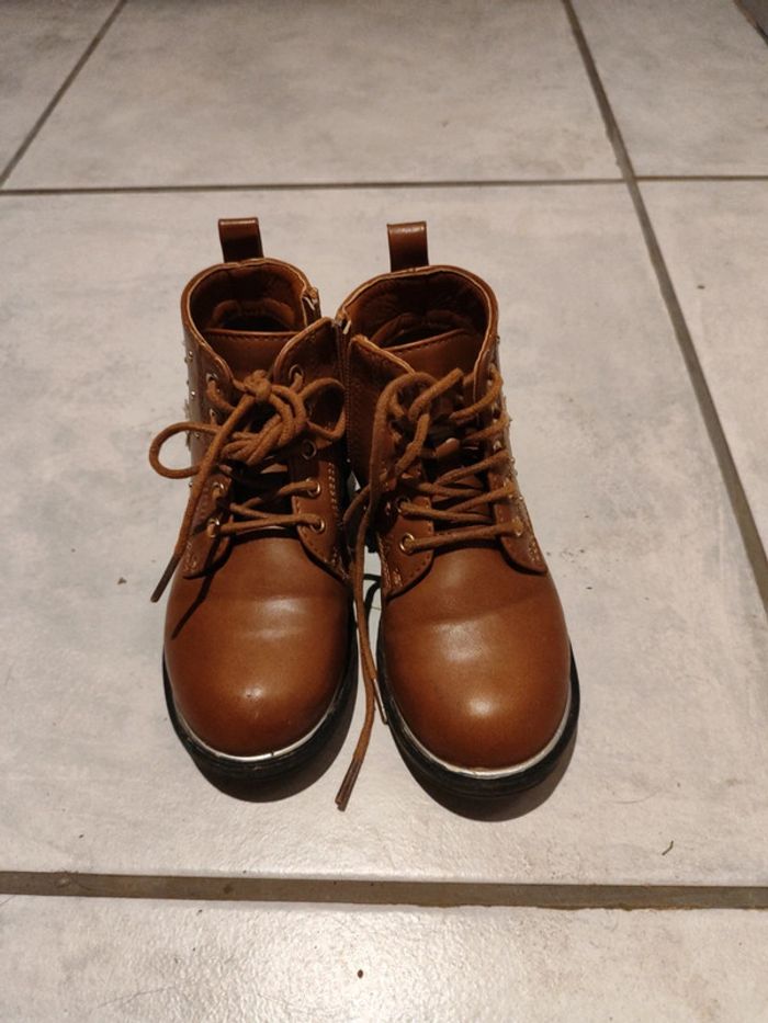 Bottine marron T27