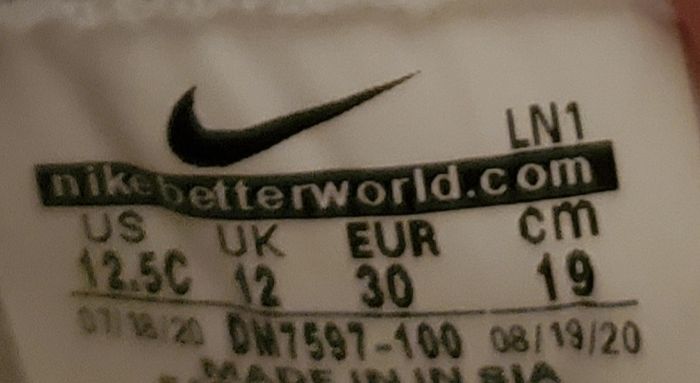 Basket nike - photo numéro 2