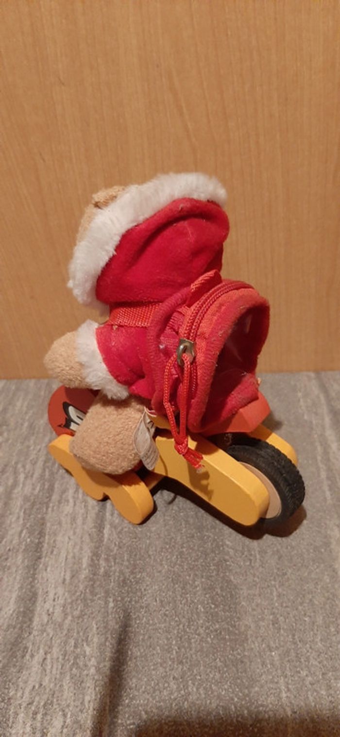 Ours dur jet ski - photo numéro 3