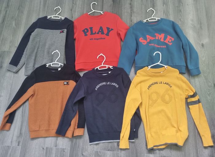 Lot de 12 pulls Okaidi 8 ans garçon - photo numéro 2