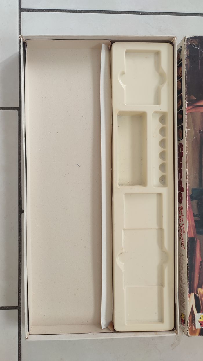 Boite vide seule en l'état Cluedo miro-meccano pièce détachée jeu de société #E26 - photo numéro 3