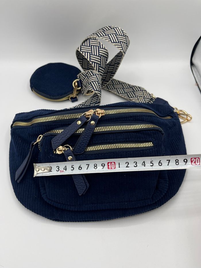 Sac banane bandoulière velours - photo numéro 7