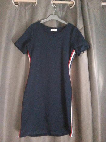 Robe moulante bleue foncé avec rayures sur le côté - 36 - Mademoiselle Frenchy