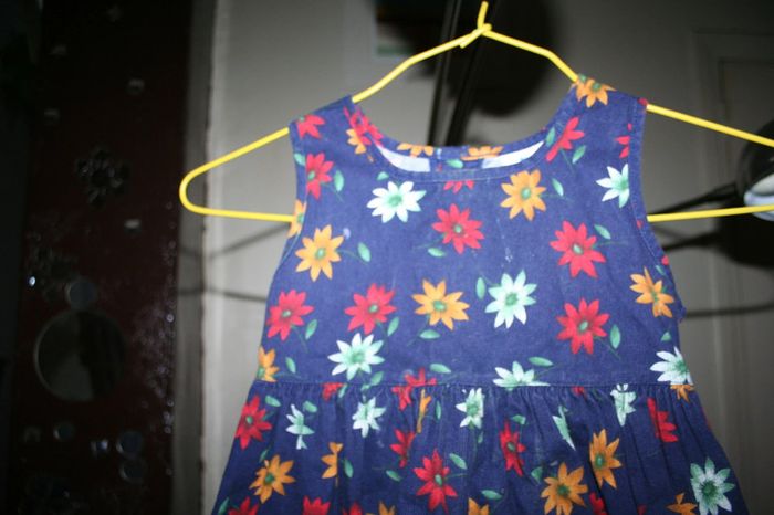 🌸Robe marine à fleurs "Taille 18 mois"🌸 - photo numéro 3