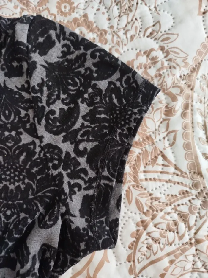 #tee shirt#motif fleuri - photo numéro 3