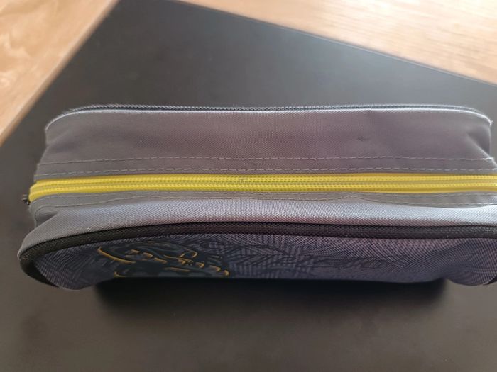 Trousse d école - photo numéro 2
