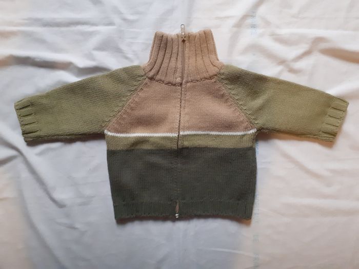 Veste tricolore camel, vert et vert foncé