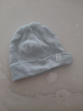 Bonnet de naissance 