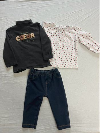 Lot 12 mois  (74cm) 9 pièces 