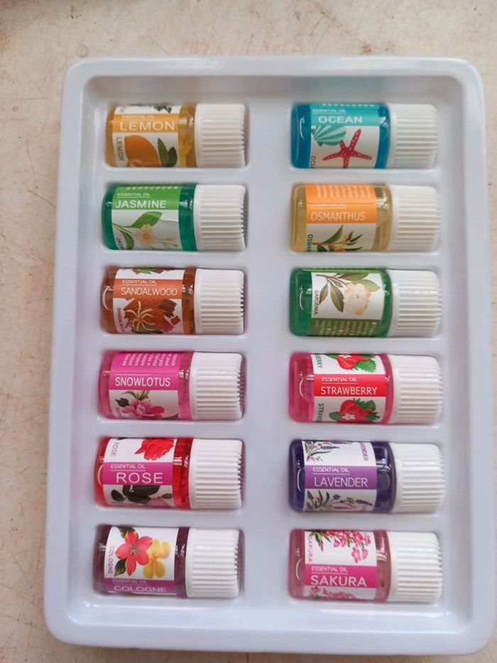 🥕coffret Neuf 12 flacons huile essentielle - photo numéro 2