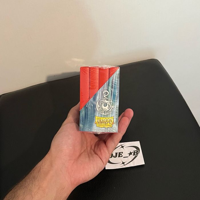 Dragon Shield Cube Shell Display x8 Rouge - photo numéro 2