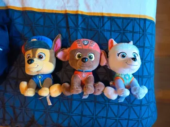 Peluches Chase, Zuma et Everest