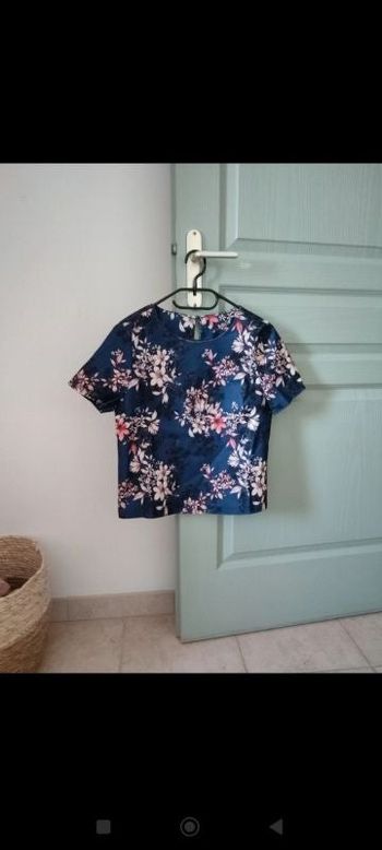 Blouse motif fleuri