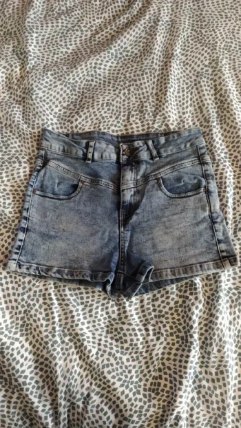 Short femme en jean taille haute