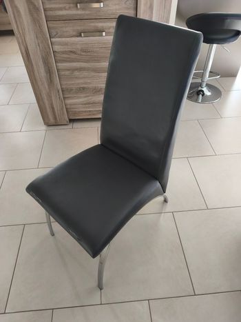 Chaises grise