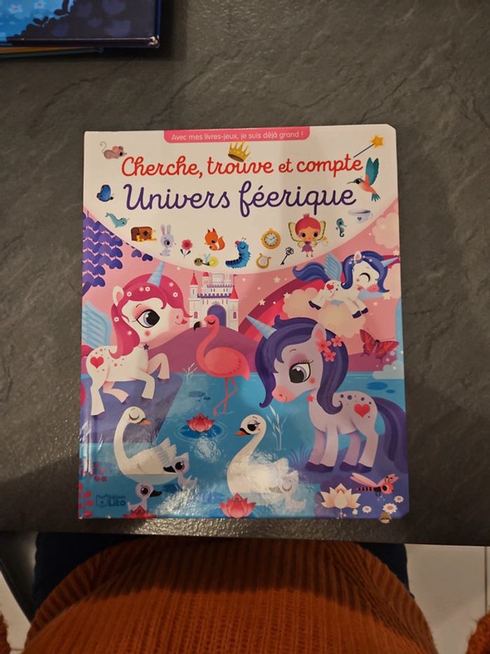 Livre cherche et trouve