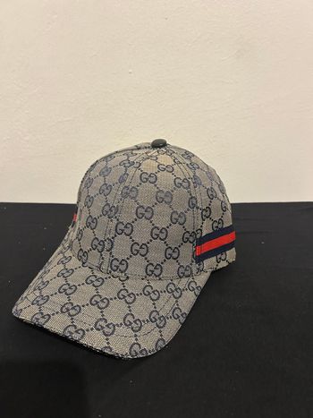 casquette gucci gris