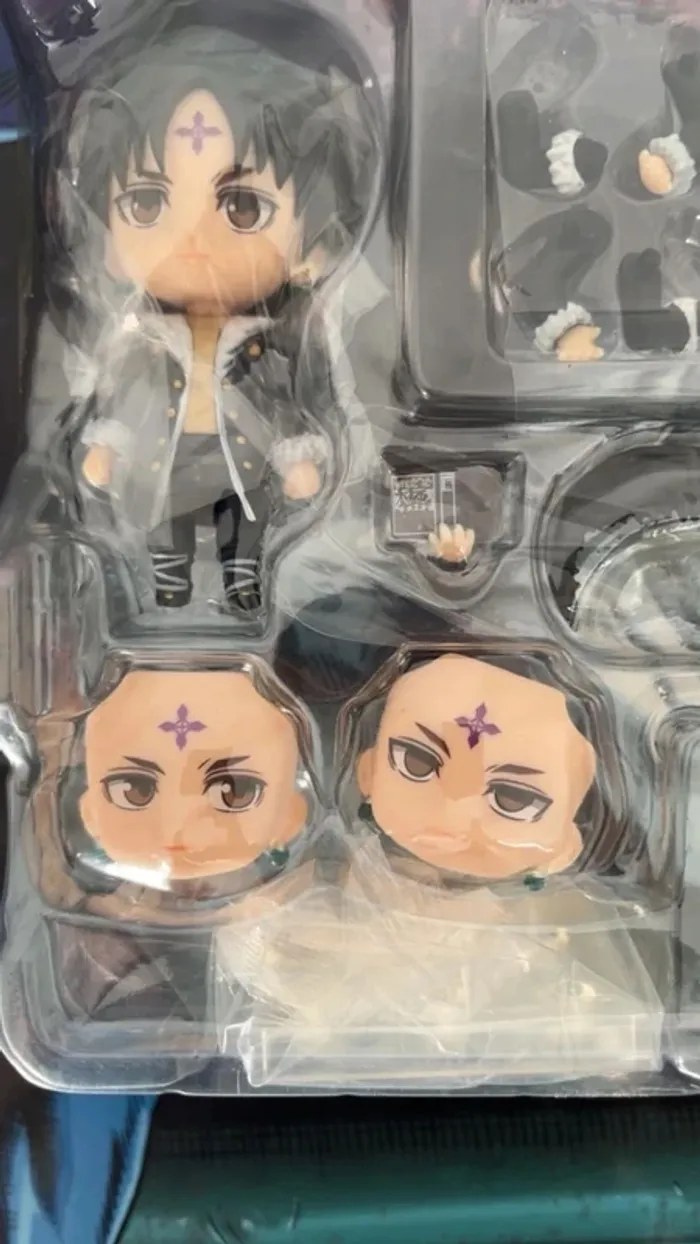 Nendoroid - Hunter x Hunter Kuroro Lucifer - photo numéro 4